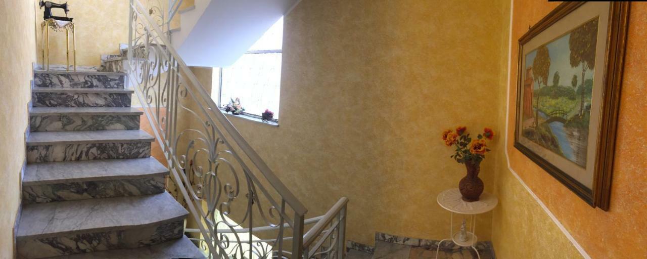 Il B&B Maison Graziella Viagrande Exteriör bild