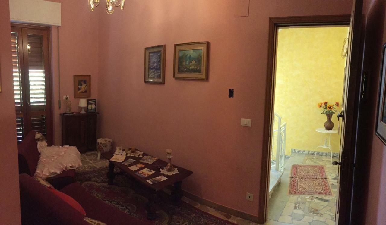 Il B&B Maison Graziella Viagrande Exteriör bild